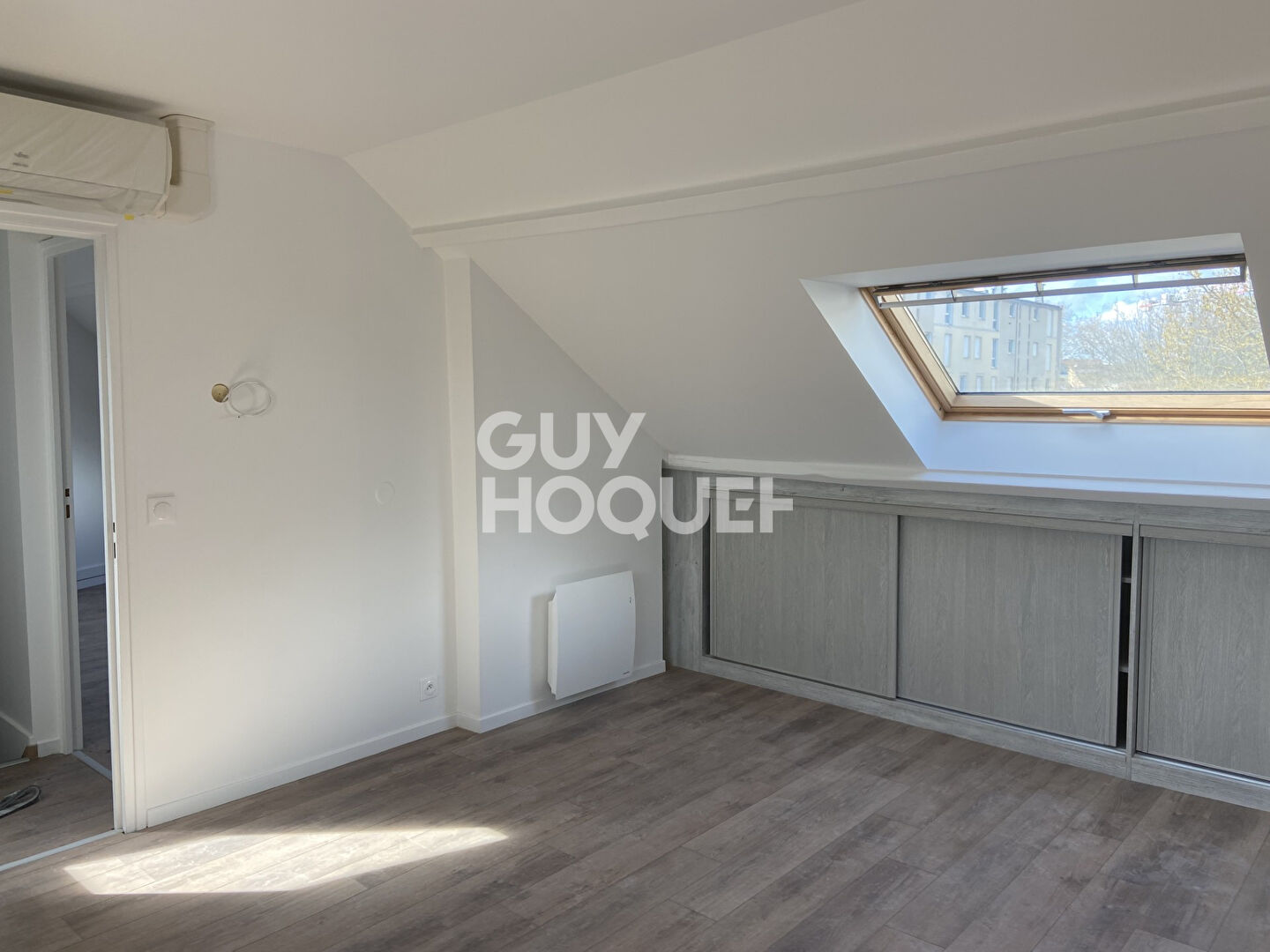 Appartement 2 pièces à louer à Savigny-sur-Orge, dernier étage, calme et lumineux