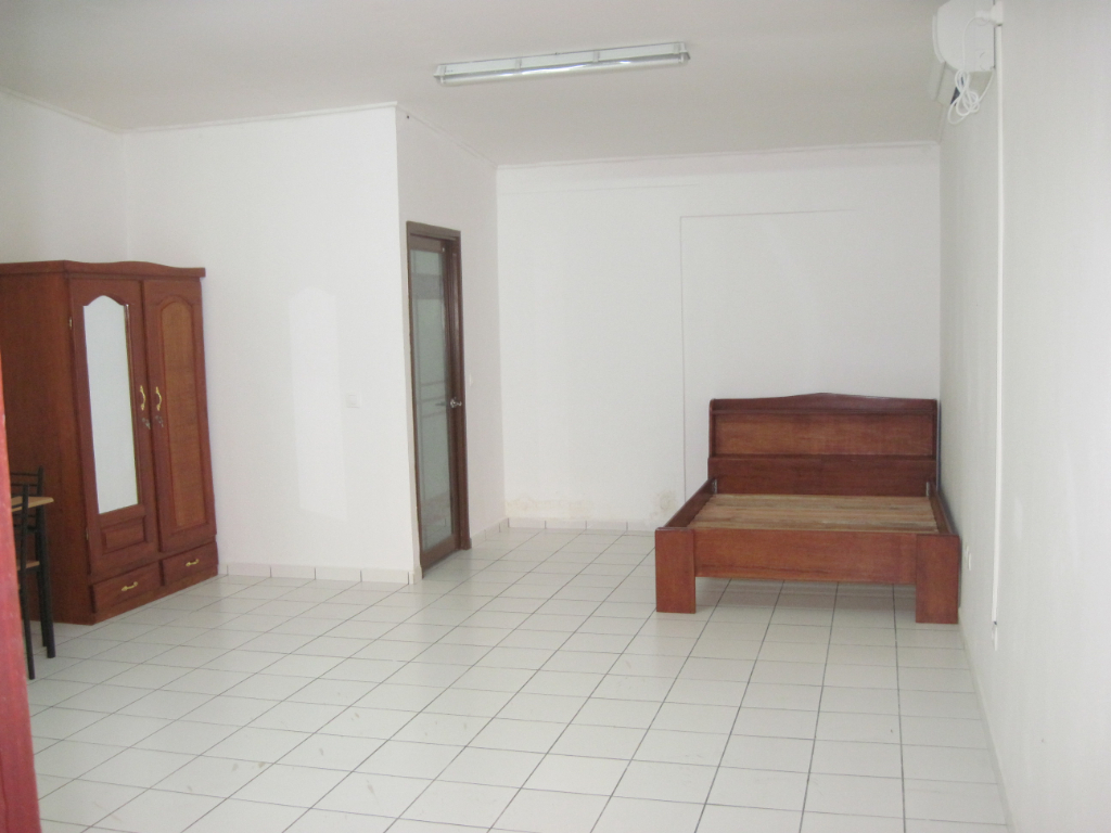 Appartement au centre ville de Saint Laurent Du Maroni 1 pièce(s)