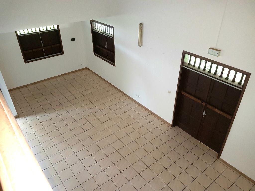 Maison de type 6 à Kourou