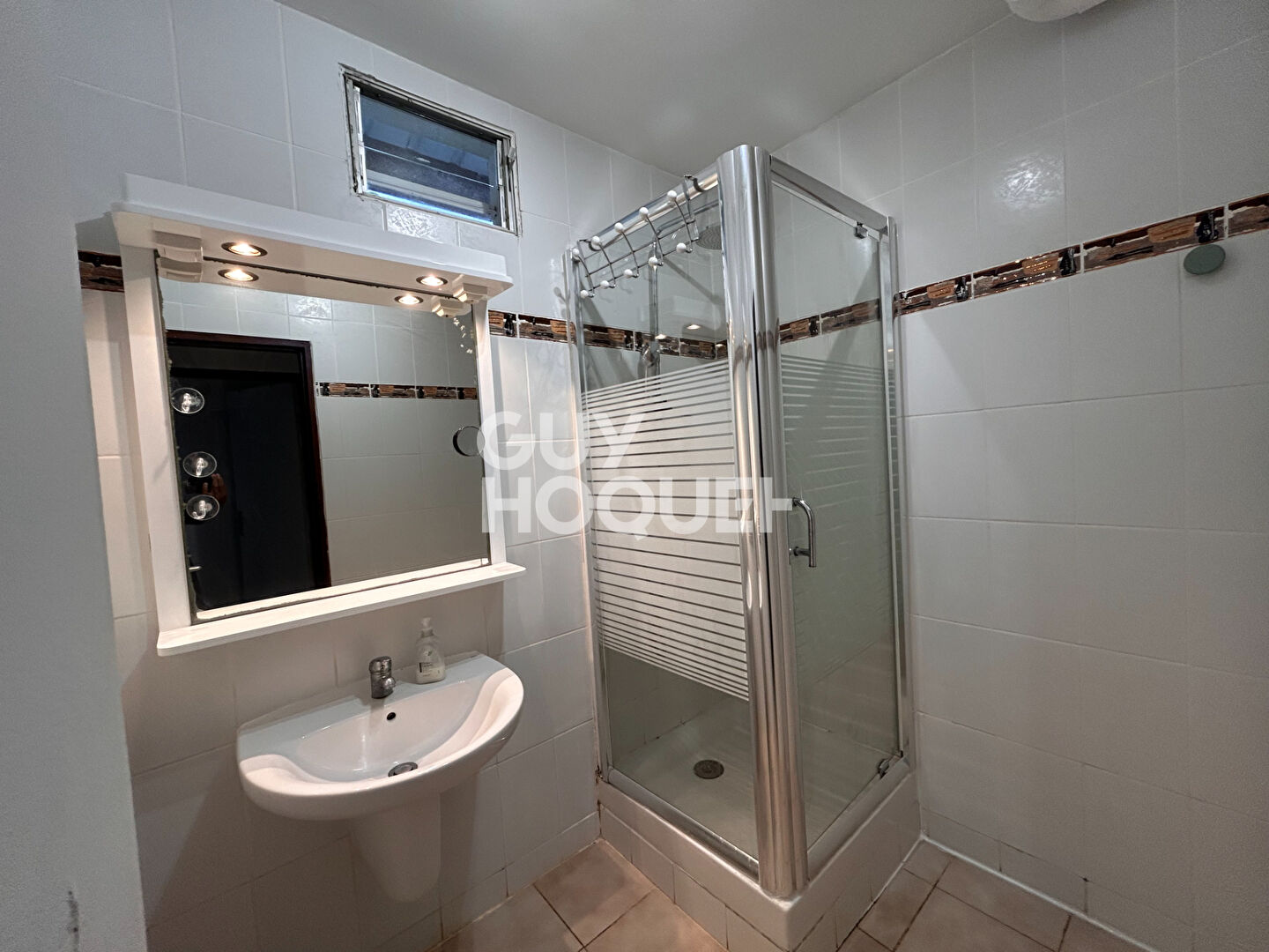 Maison - 6 pièces