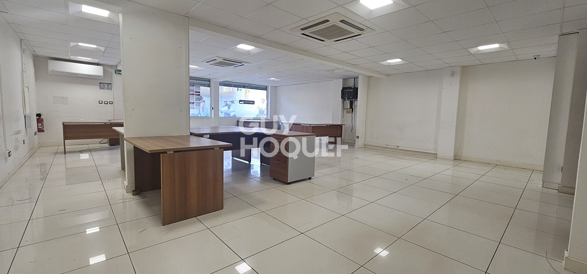 Local de 92 m2 dans Cayenne