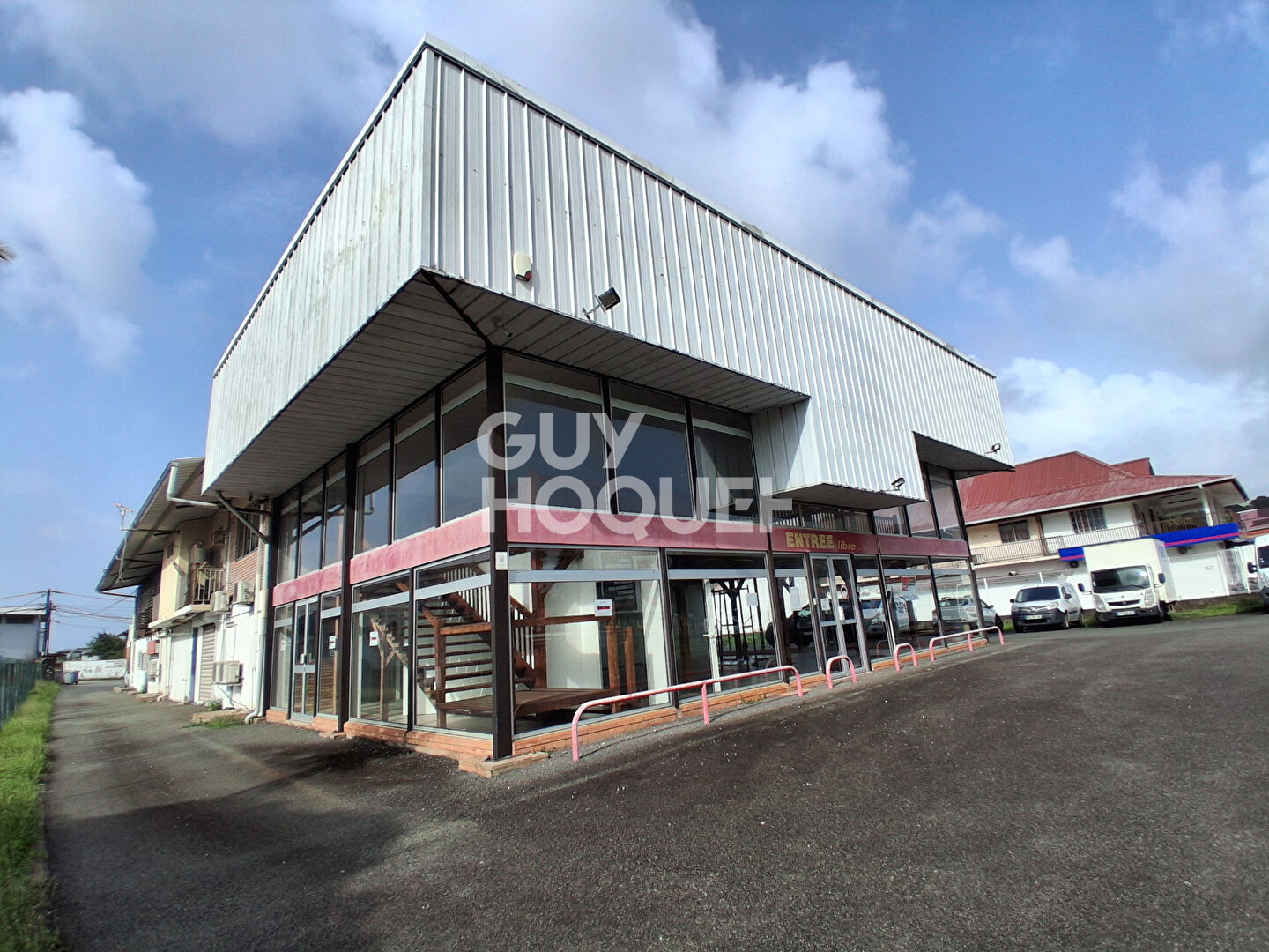 Local commercial Cayenne 600m² m2