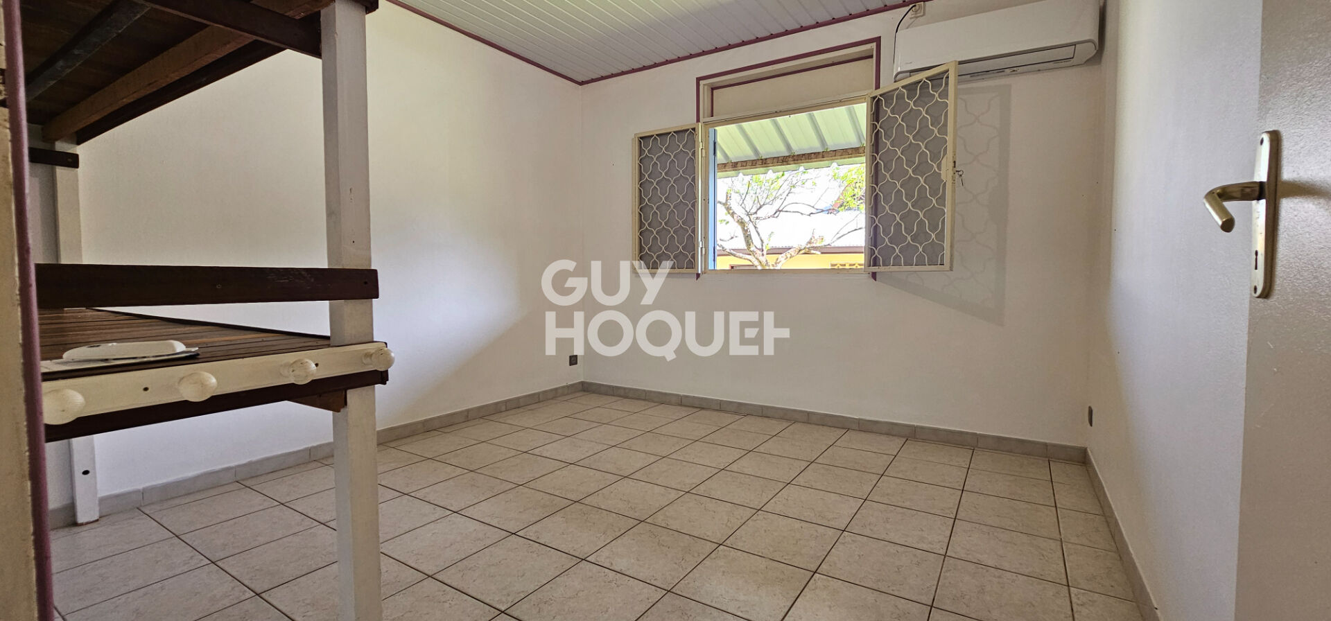 À Vendre  Belle maison T4 familiale avec piscine et jardin arboré à Soula
