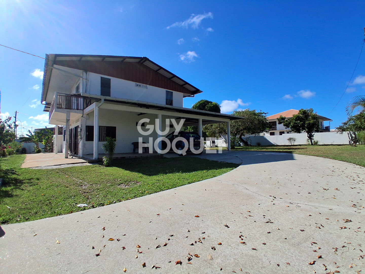 Maison de pays + 2appts A VENDRE