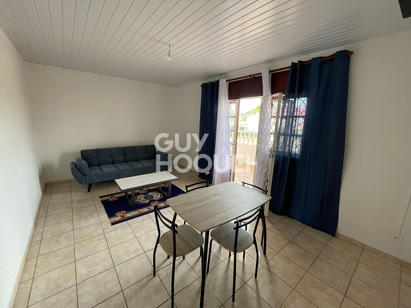 Appartement T2 meublé - CAYENNE 