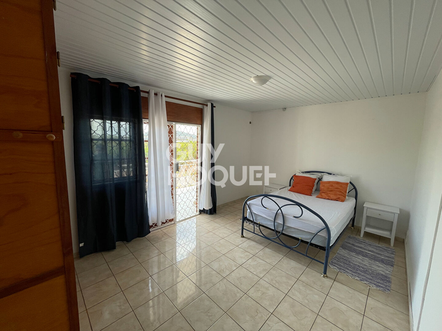 Appartement T2 meublé - CAYENNE 