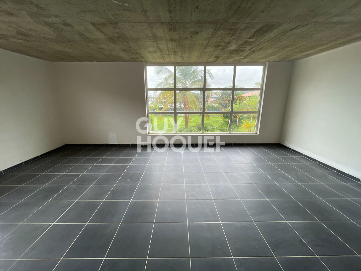 Local commercial   Remire Montjoly 42 m2