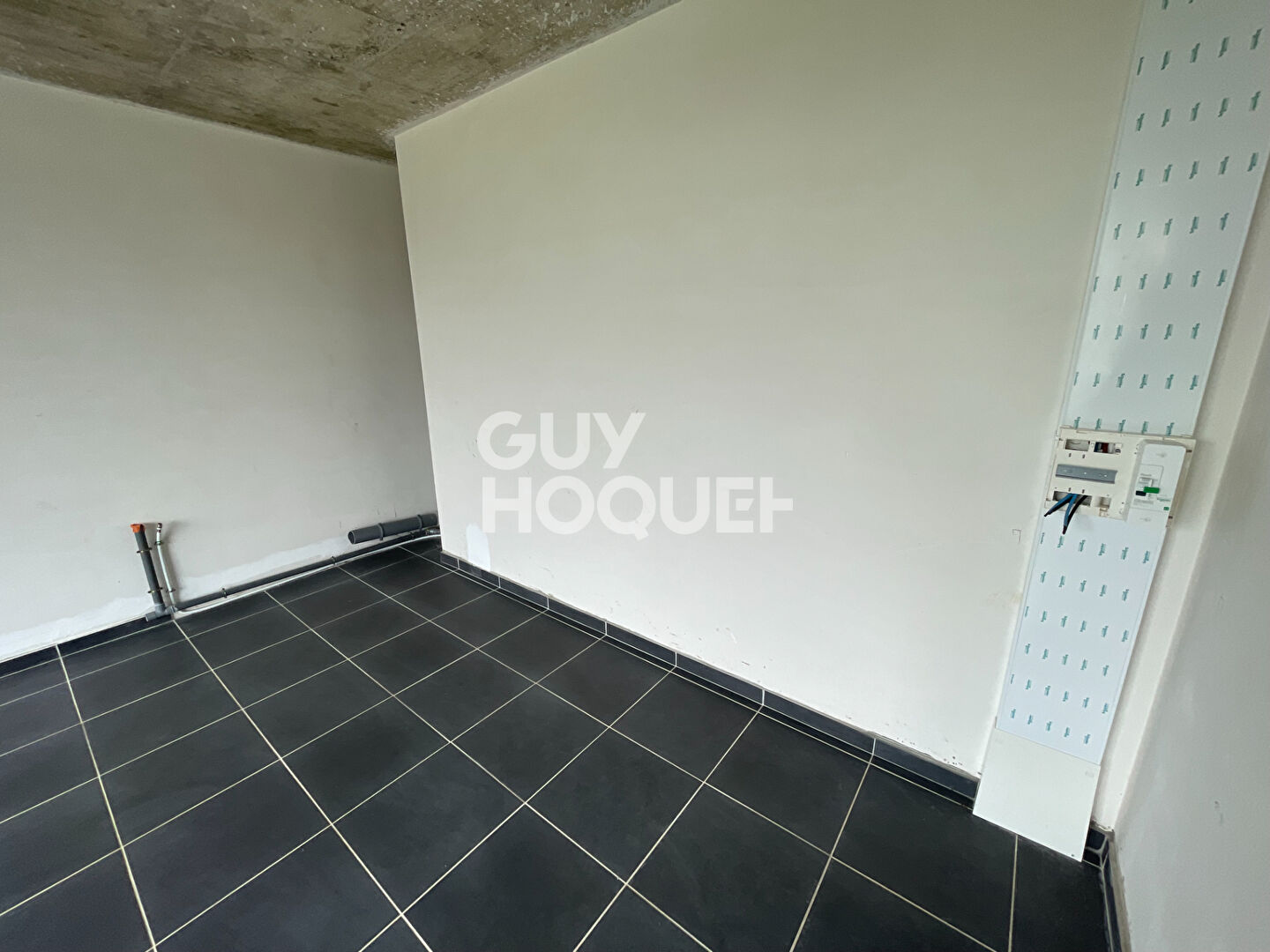 Local commercial   Remire Montjoly 42 m2