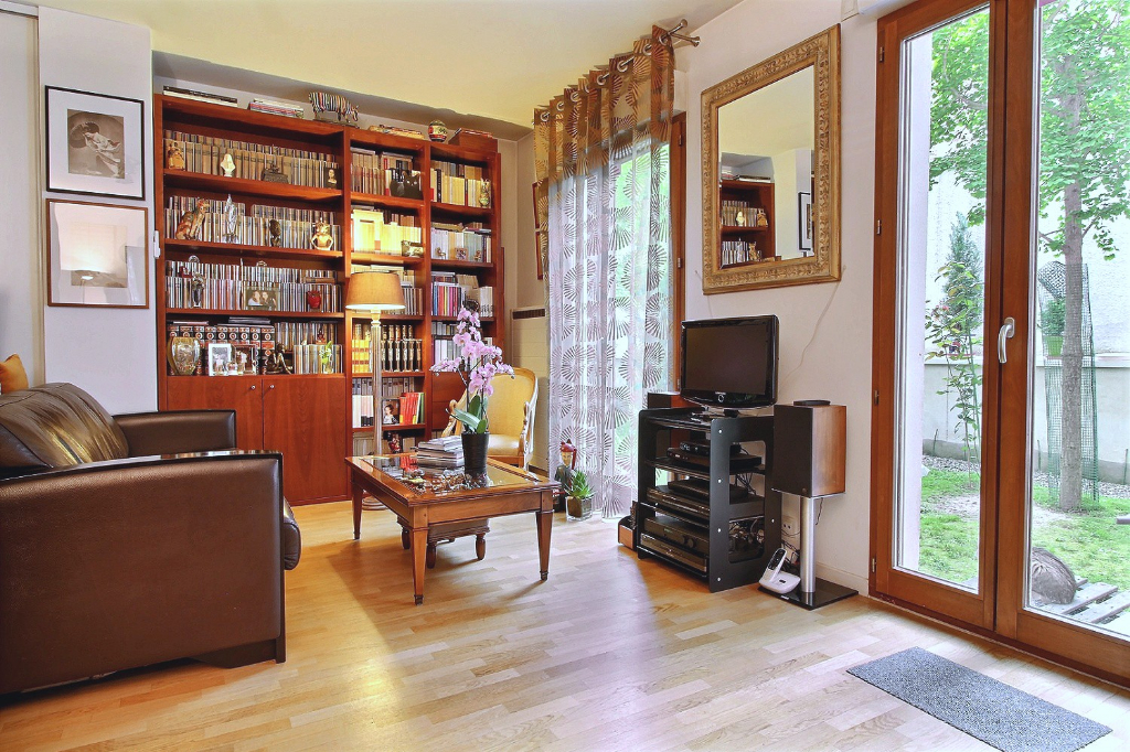 2 pièce(s) 53 m2 récent avec JARDIN