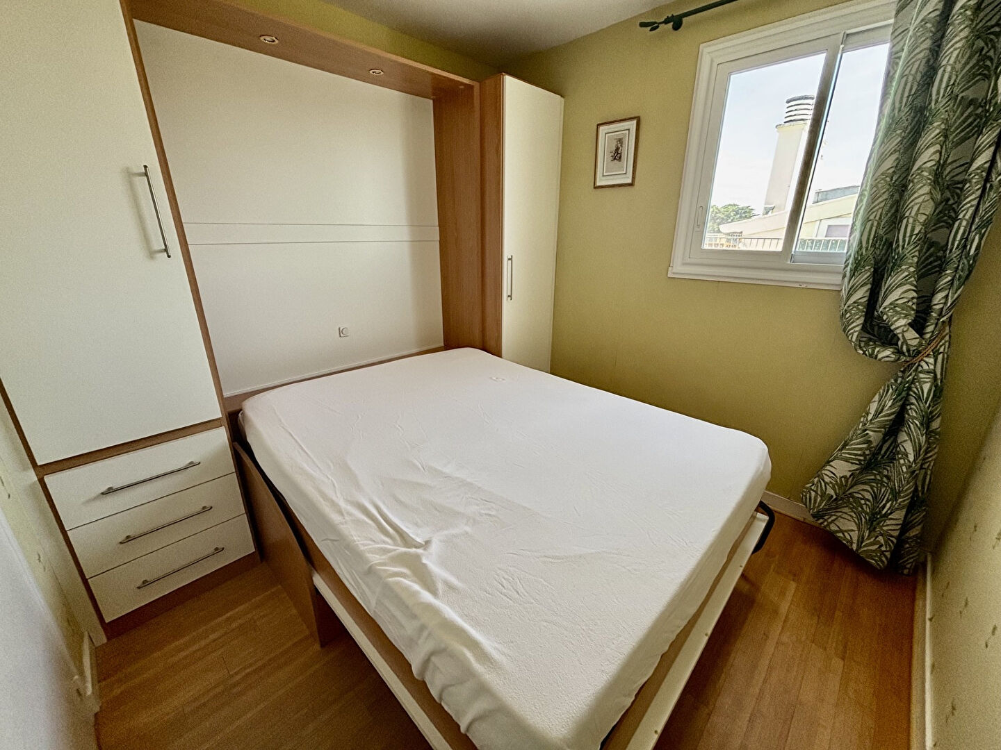 Appartement T1Bis La Baule Les Pins vue mer.