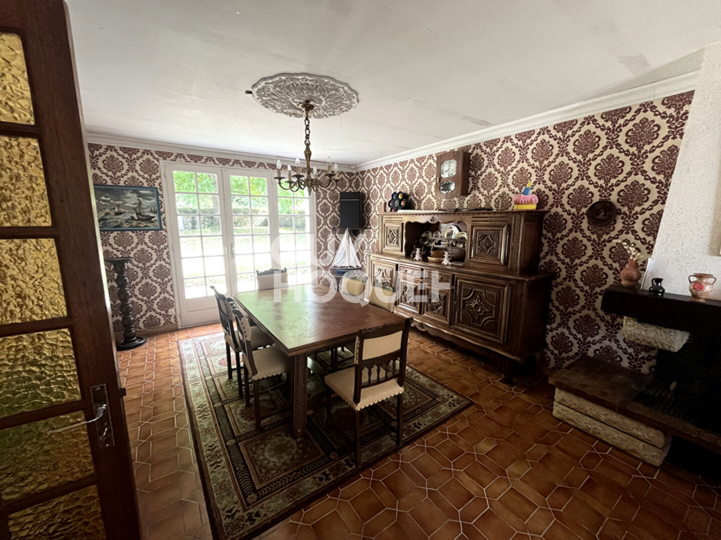 Maison de charme à Mesquer avec vue sur les marais salants