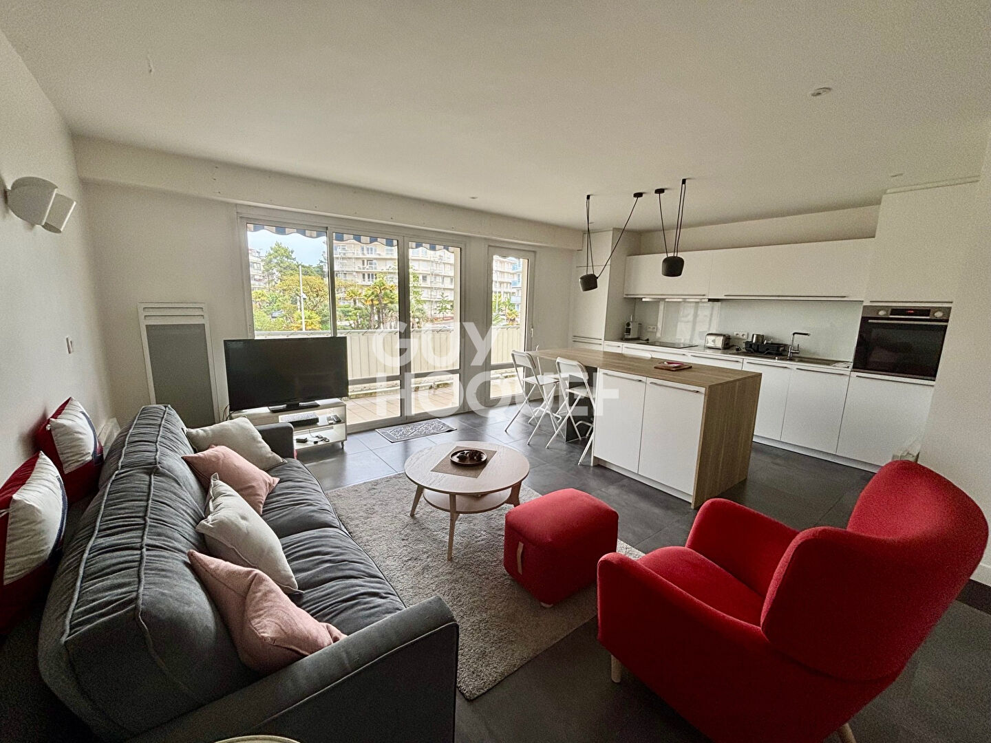Appartement T2Bis place des Palmiers