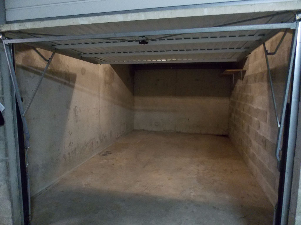 Parking / box Labenne