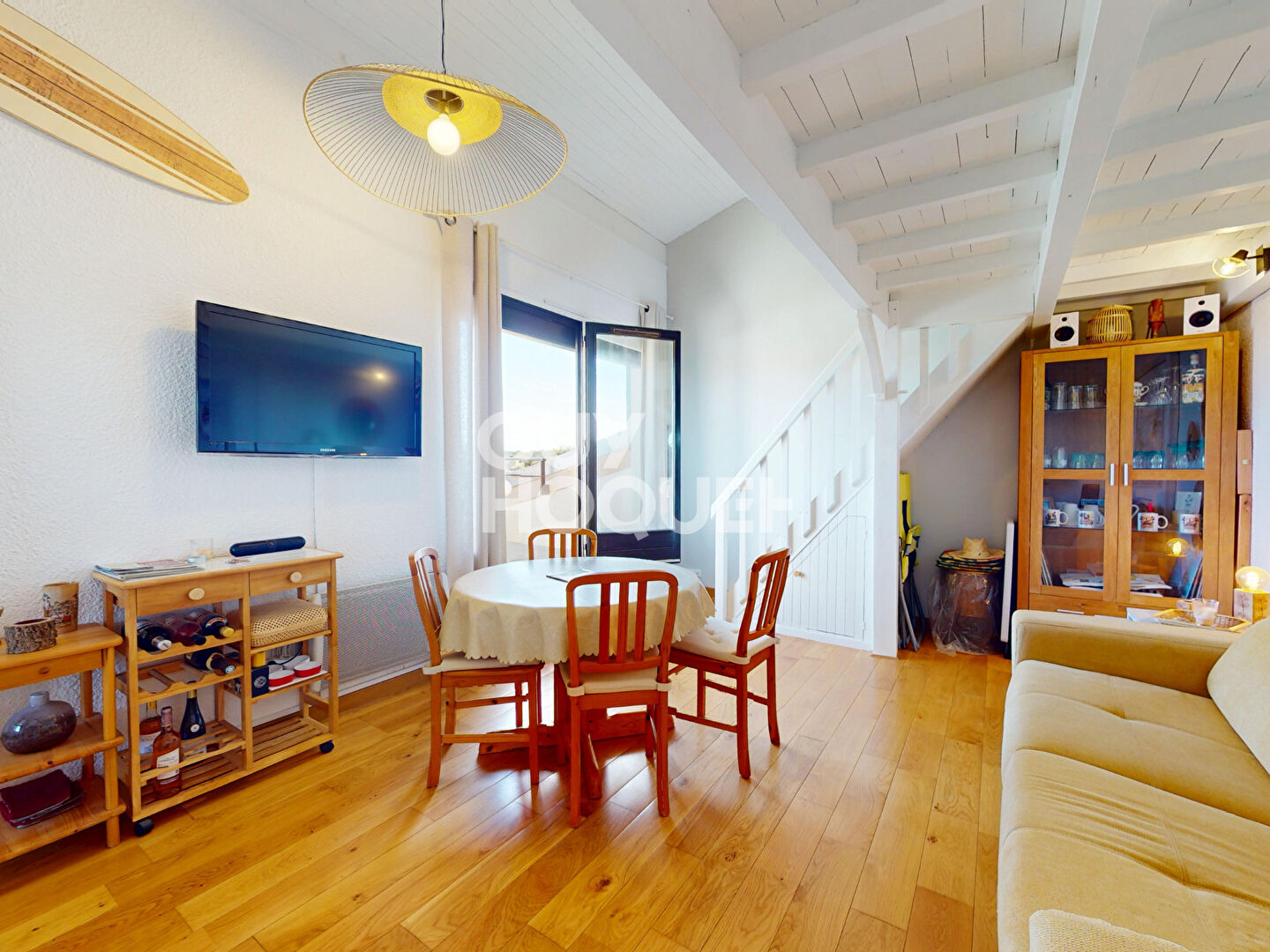 Superbe Duplex en Dernier Étage - Vue sur les Pins