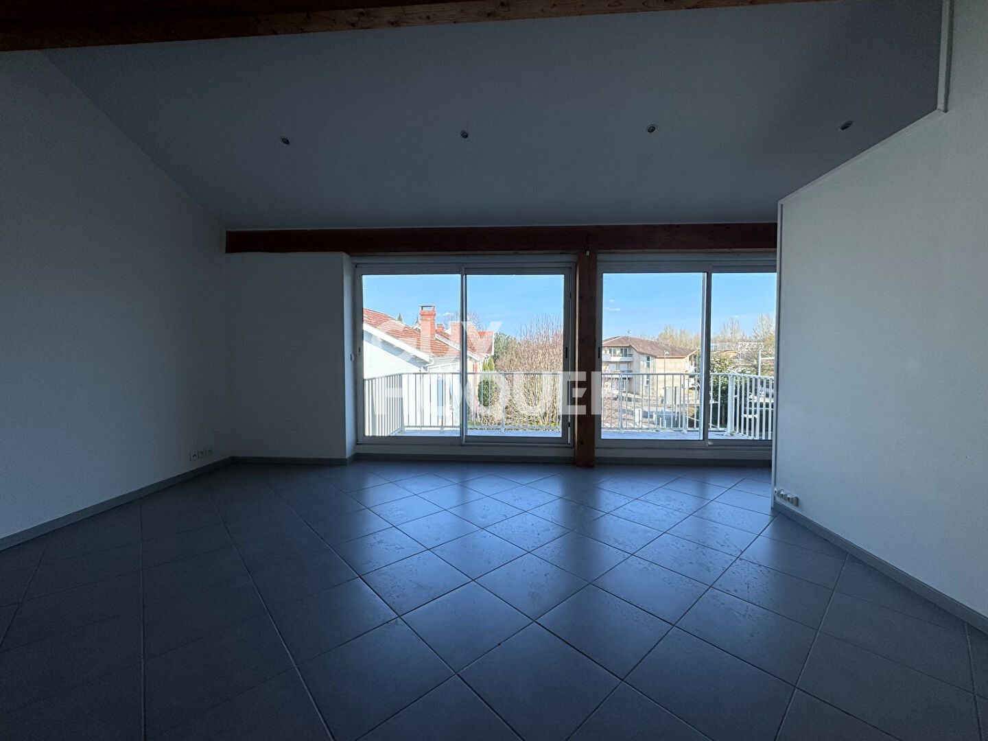 Appartement  4 pièce(s)