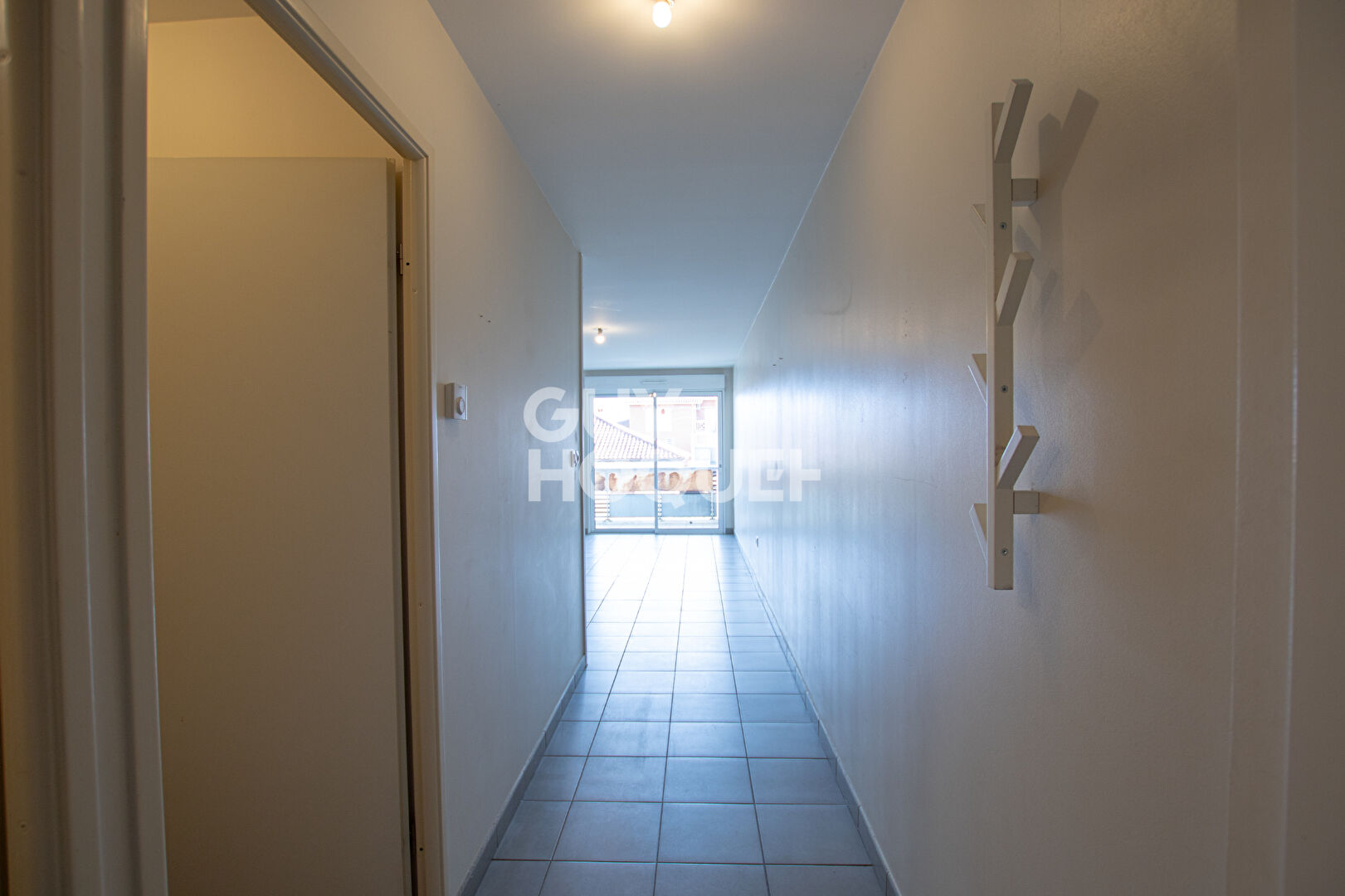 Appartement T2 lumineux avec balcon et parking en plein centre de Labenne