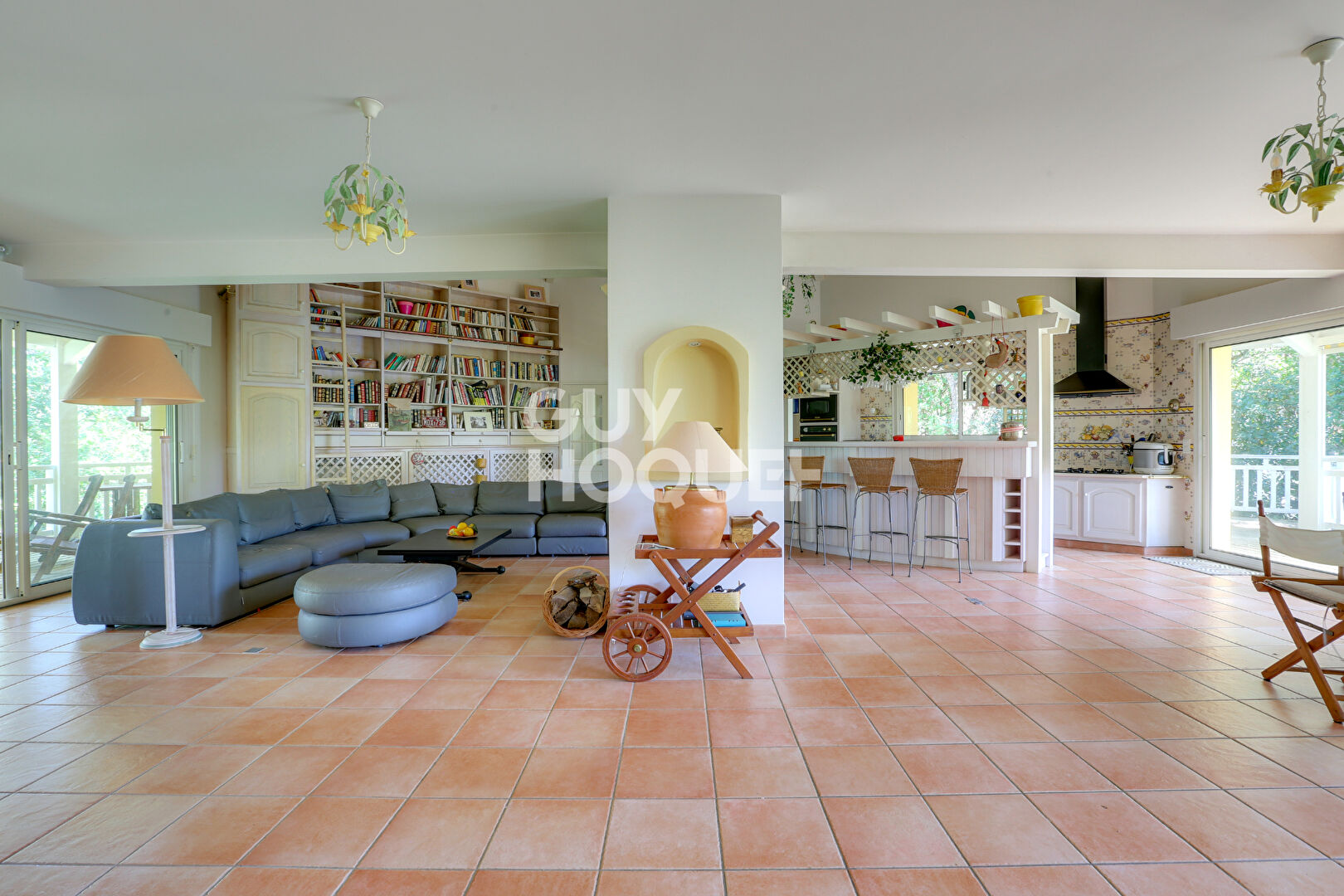 Grande villa atypique au golf de Seignosse