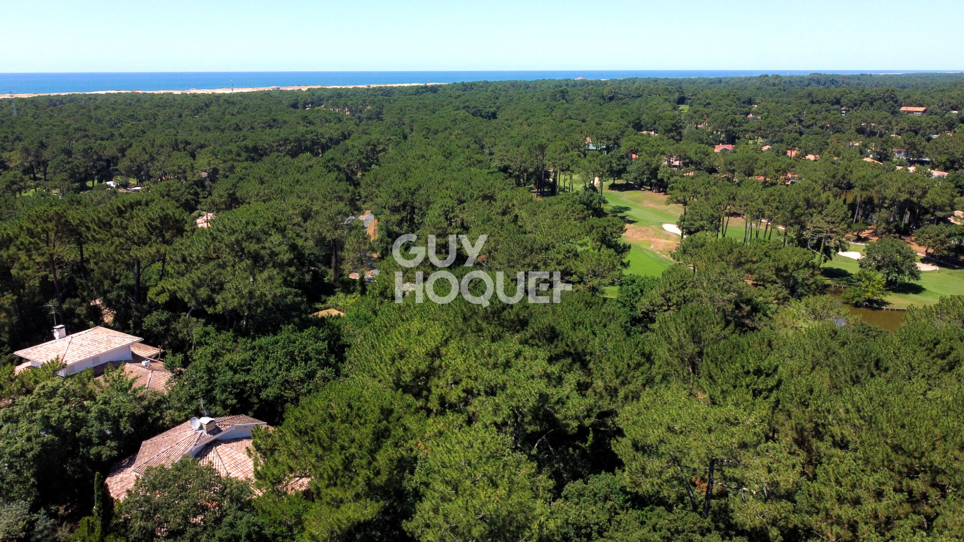 Grande villa atypique au golf de Seignosse