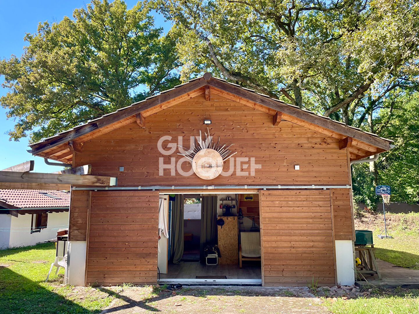 Ensemble immobilier en pleine nature à Saubion 