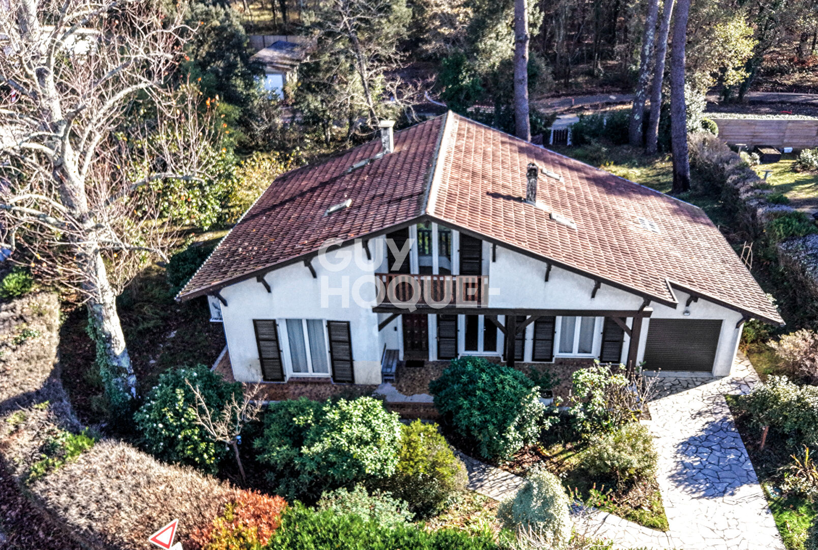 Belle villa landaise au Bourg