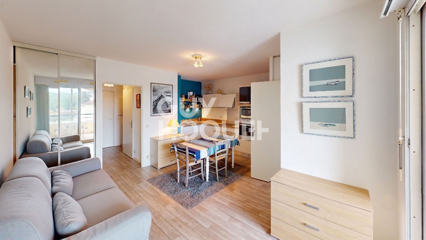 CAPBRETON port - T2 avec loggia et parking en sous-sol
