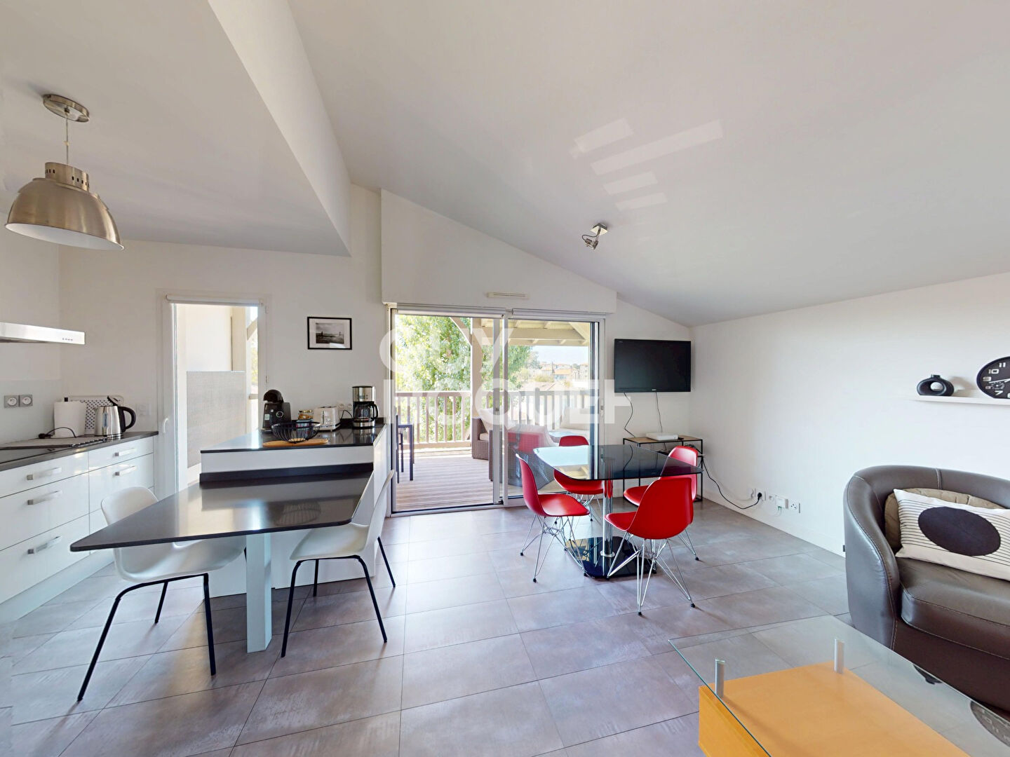 Superbe T3 tout confort en résidence sécurisée près du port