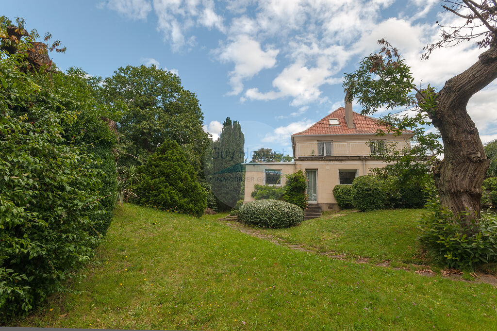 Achat maison 7 pièces La celle saint cloud Ref. 3837