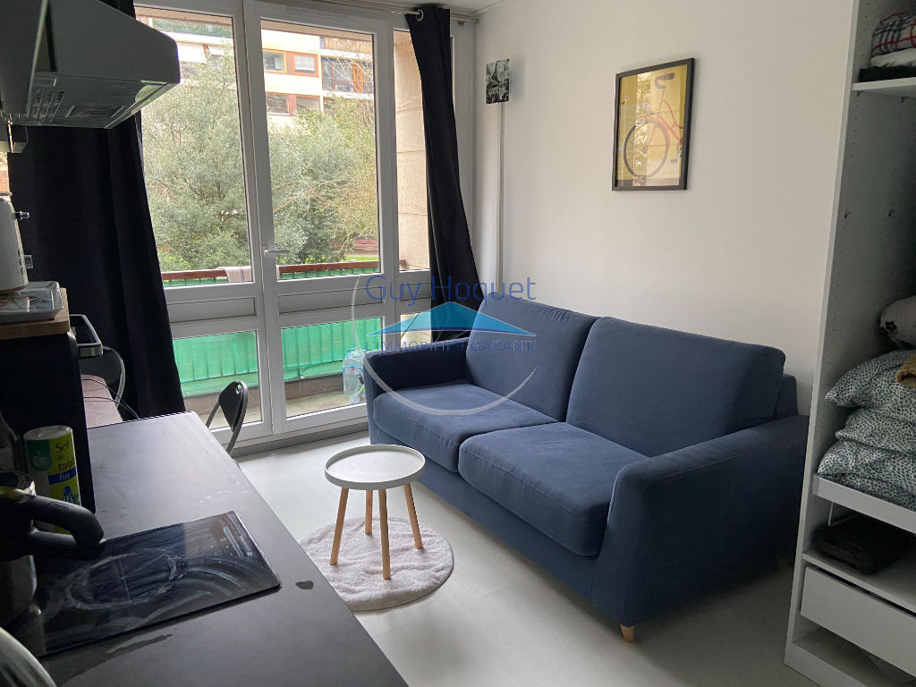 Studio meublé - Balcon