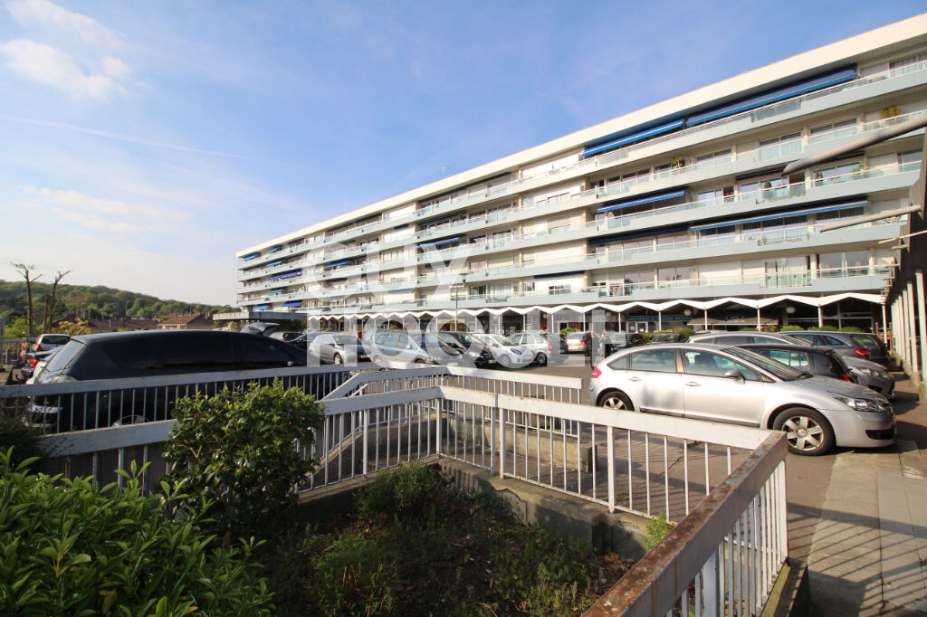 Appartement Celle-saint-cloud 1 pièce(s) 16 m2