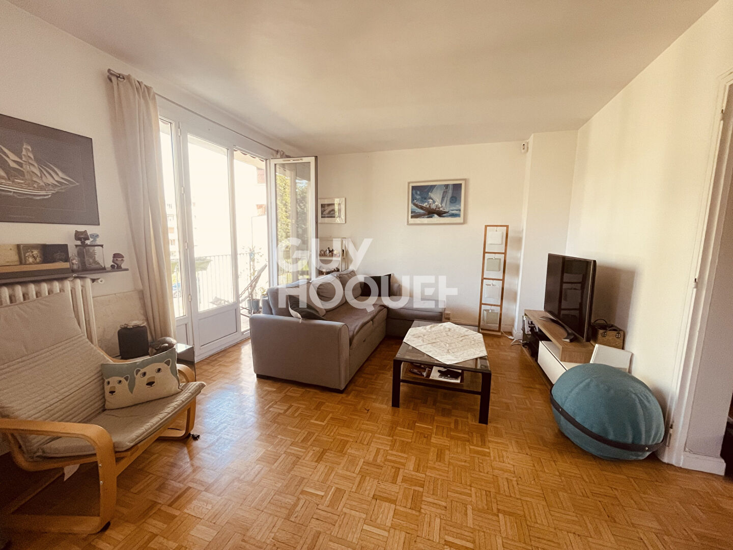 APPARTEMENT - 4 PIECES - LA CELLE SAINT CLOUD GARE