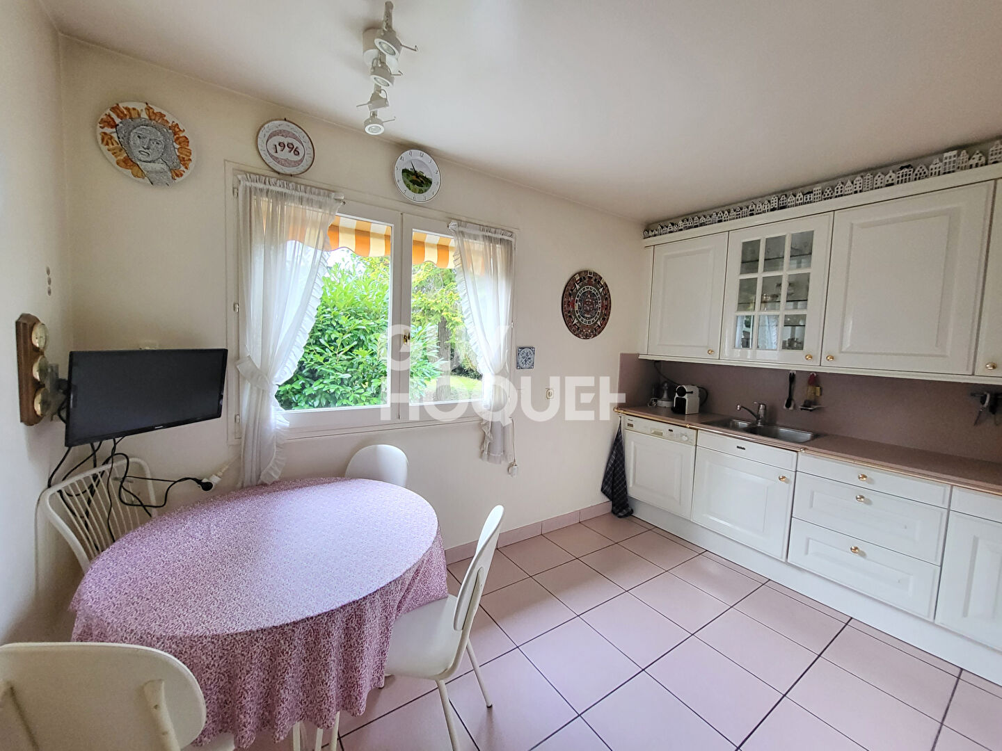 Maison La Celle Saint Cloud - Terrain 474 m²- garage.