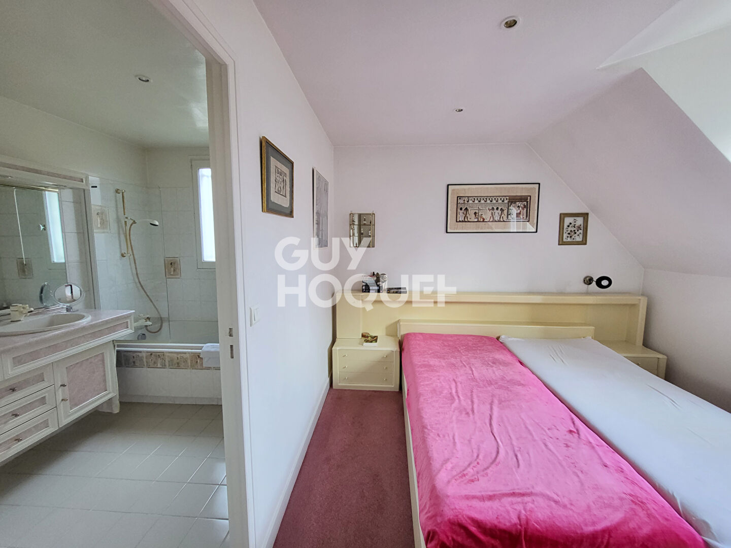 Maison La Celle Saint Cloud - Terrain 474 m²- garage.