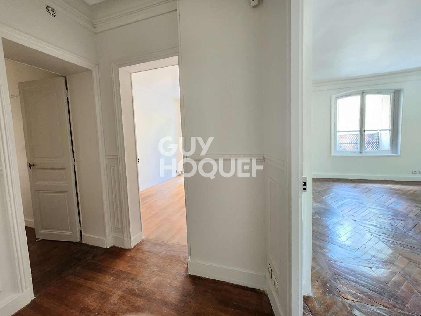 Appartement 4/5 p. Paris Place Victor Hugo