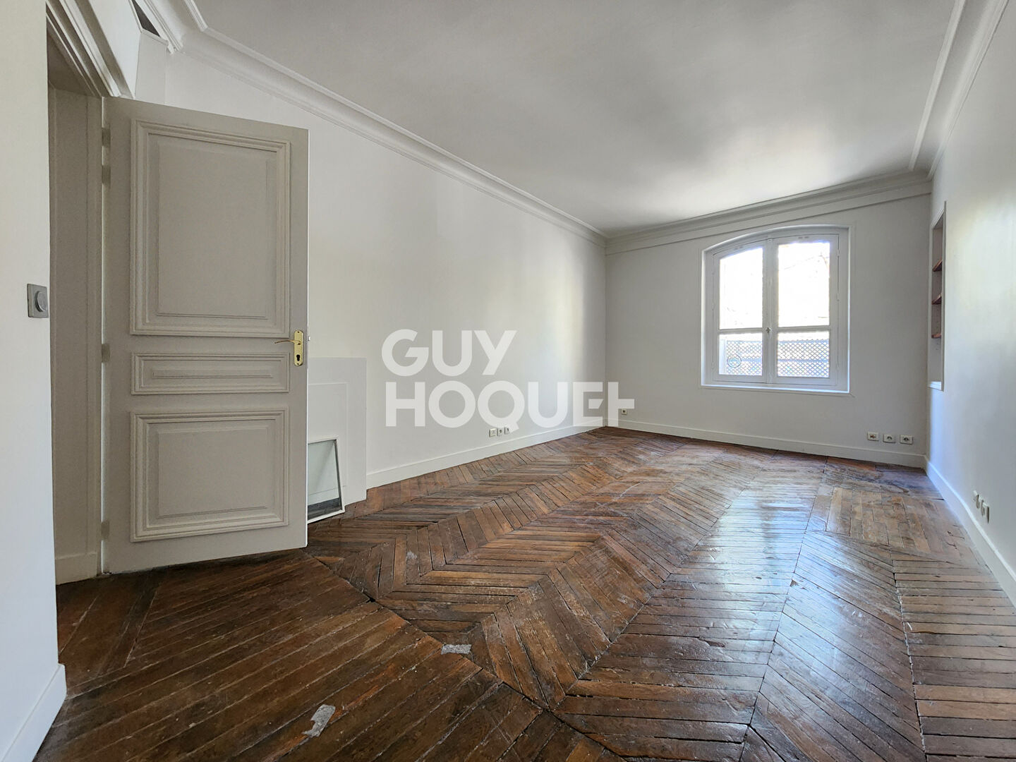 Appartement 4/5 p. Paris Place Victor Hugo