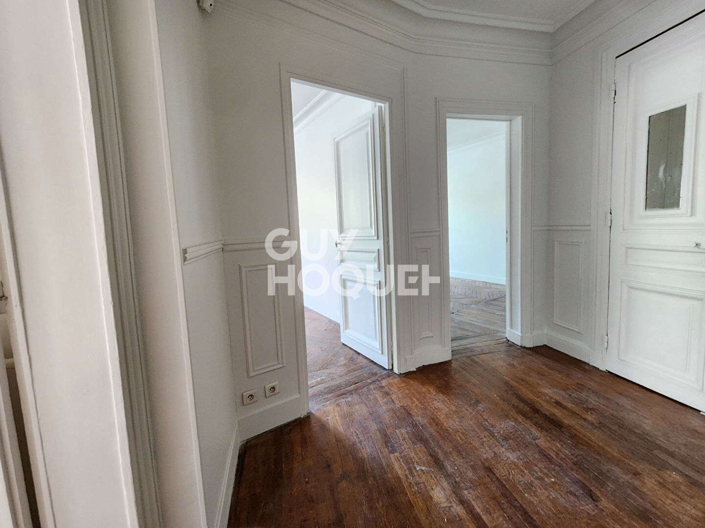 Appartement 4/5 p. Paris Place Victor Hugo