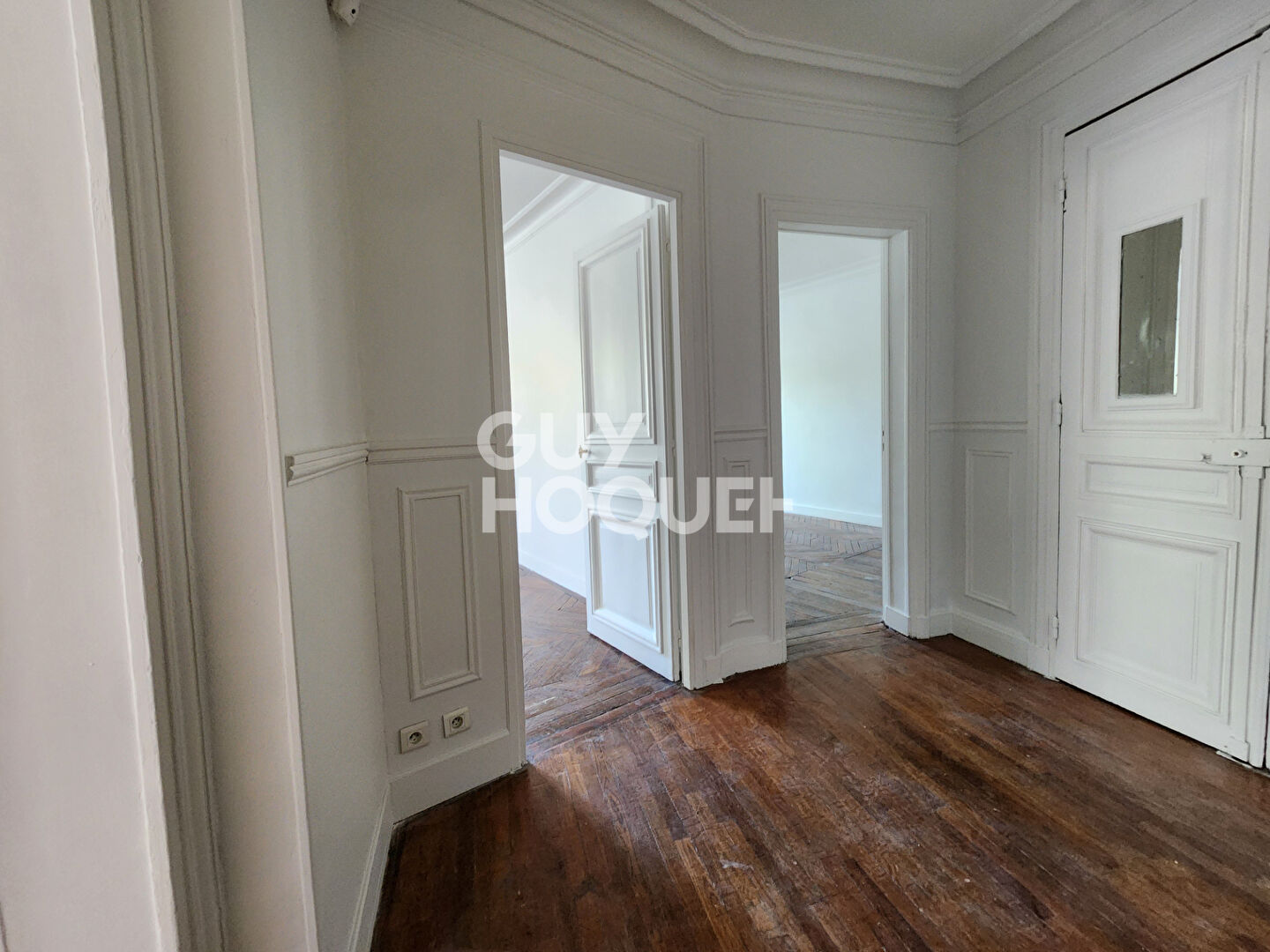 Appartement 4/5 p. Paris Place Victor Hugo