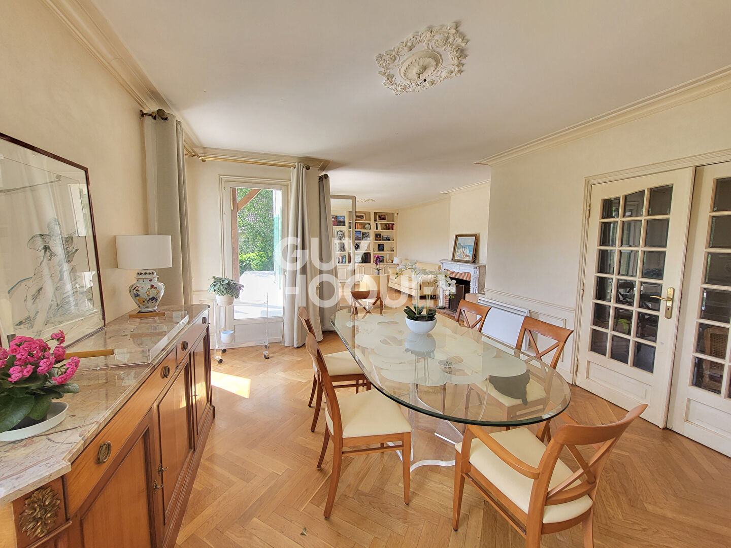 Maison La Celle Saint Cloud 8 pièce(s) - 236 M²