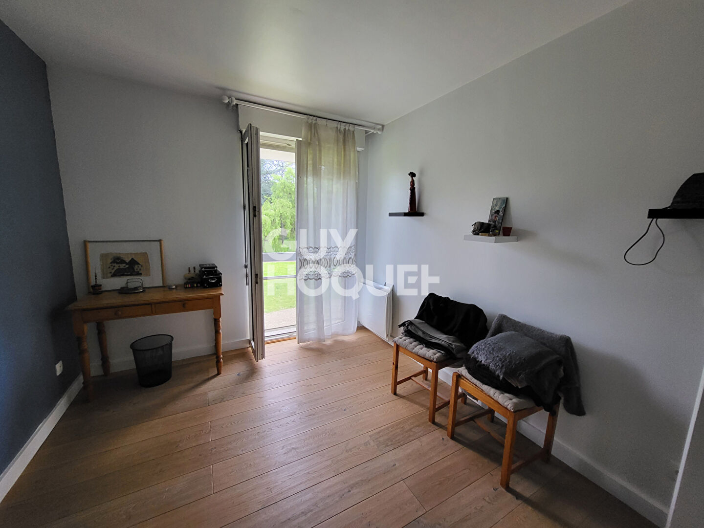 Appartement 3p dernier étage, avec balcon-terrasse et box