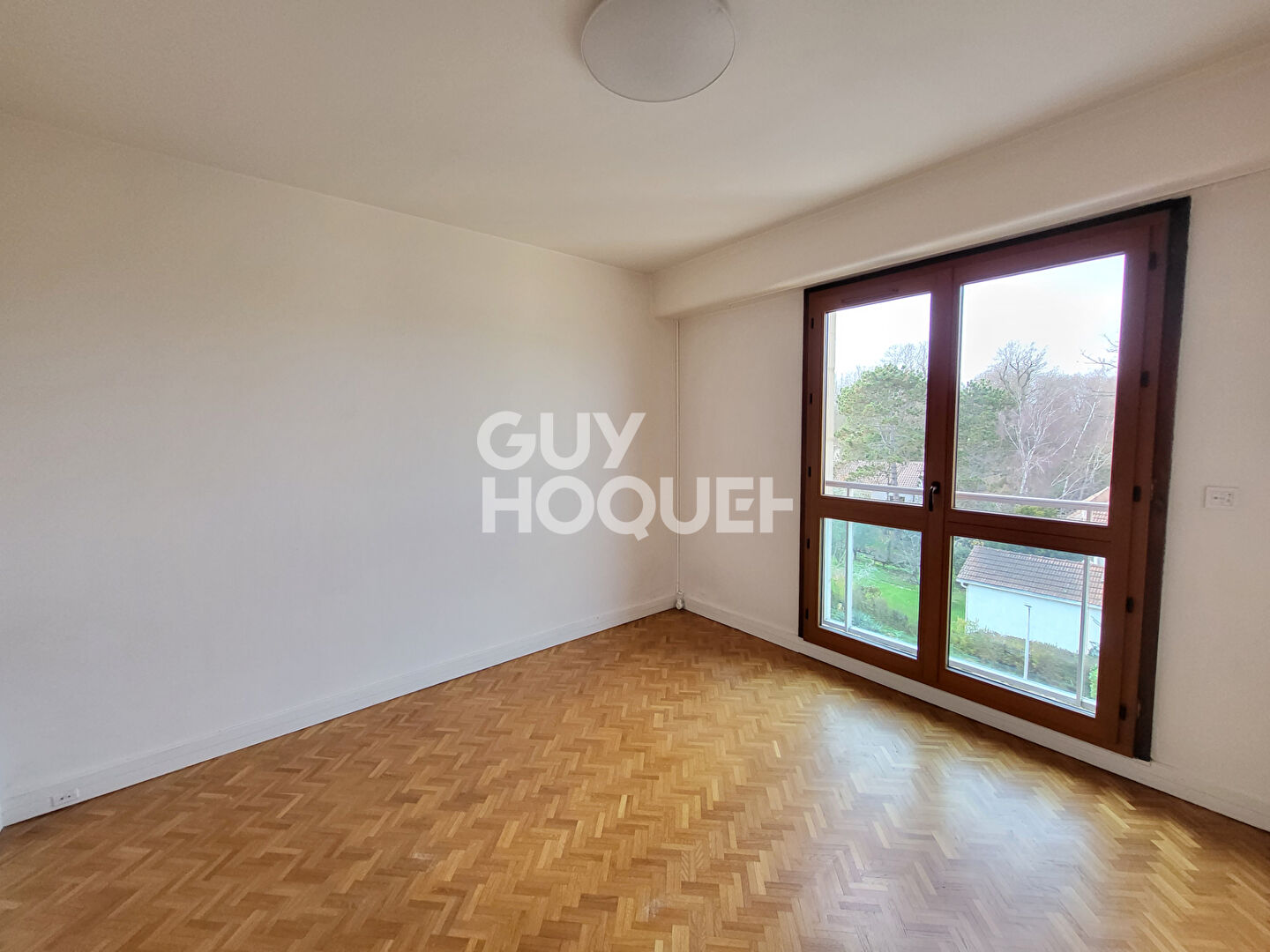 Appartement 90m2 cave - parking