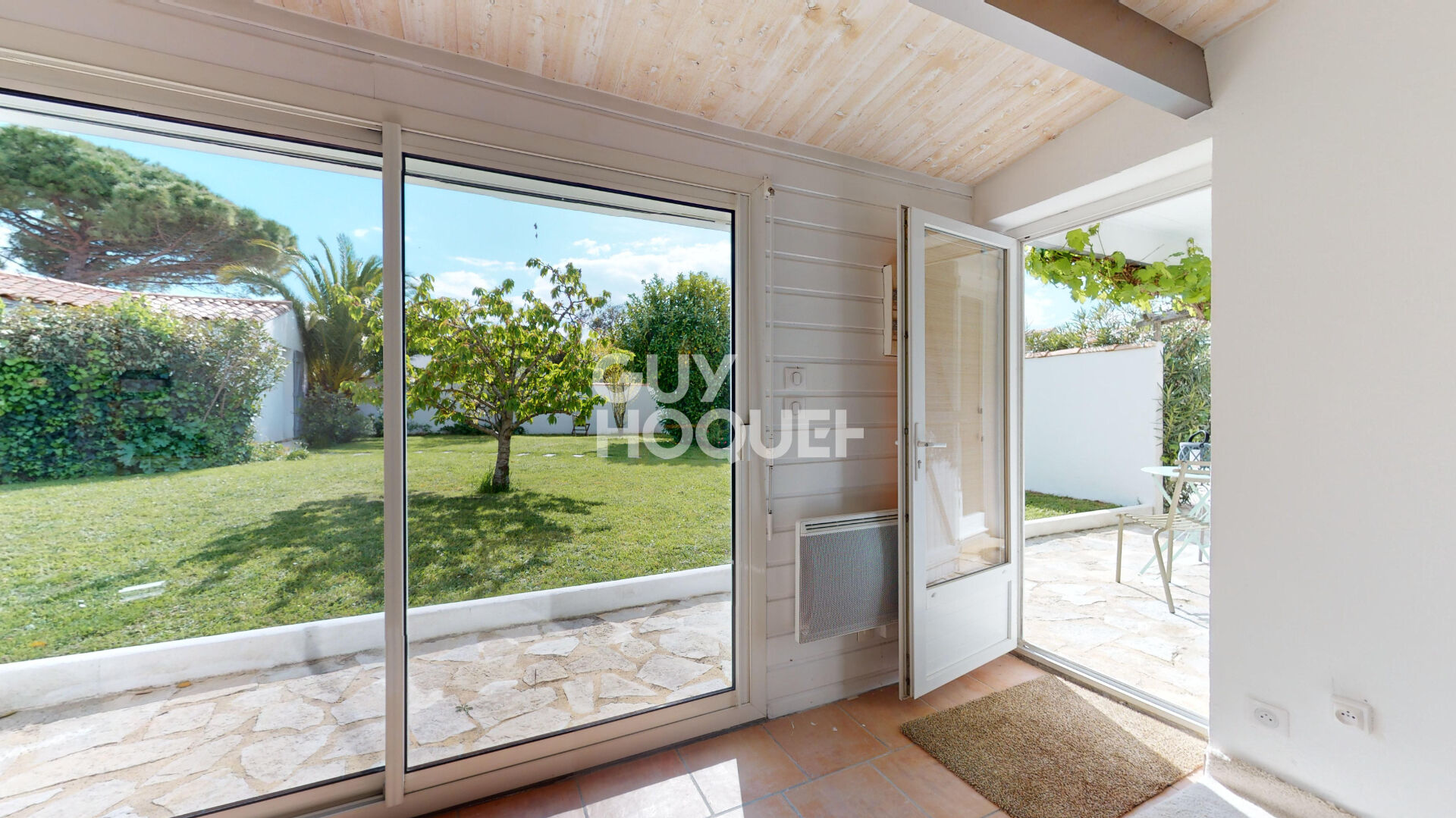 A vendre proche plage à SAINT MARTIN DE RE