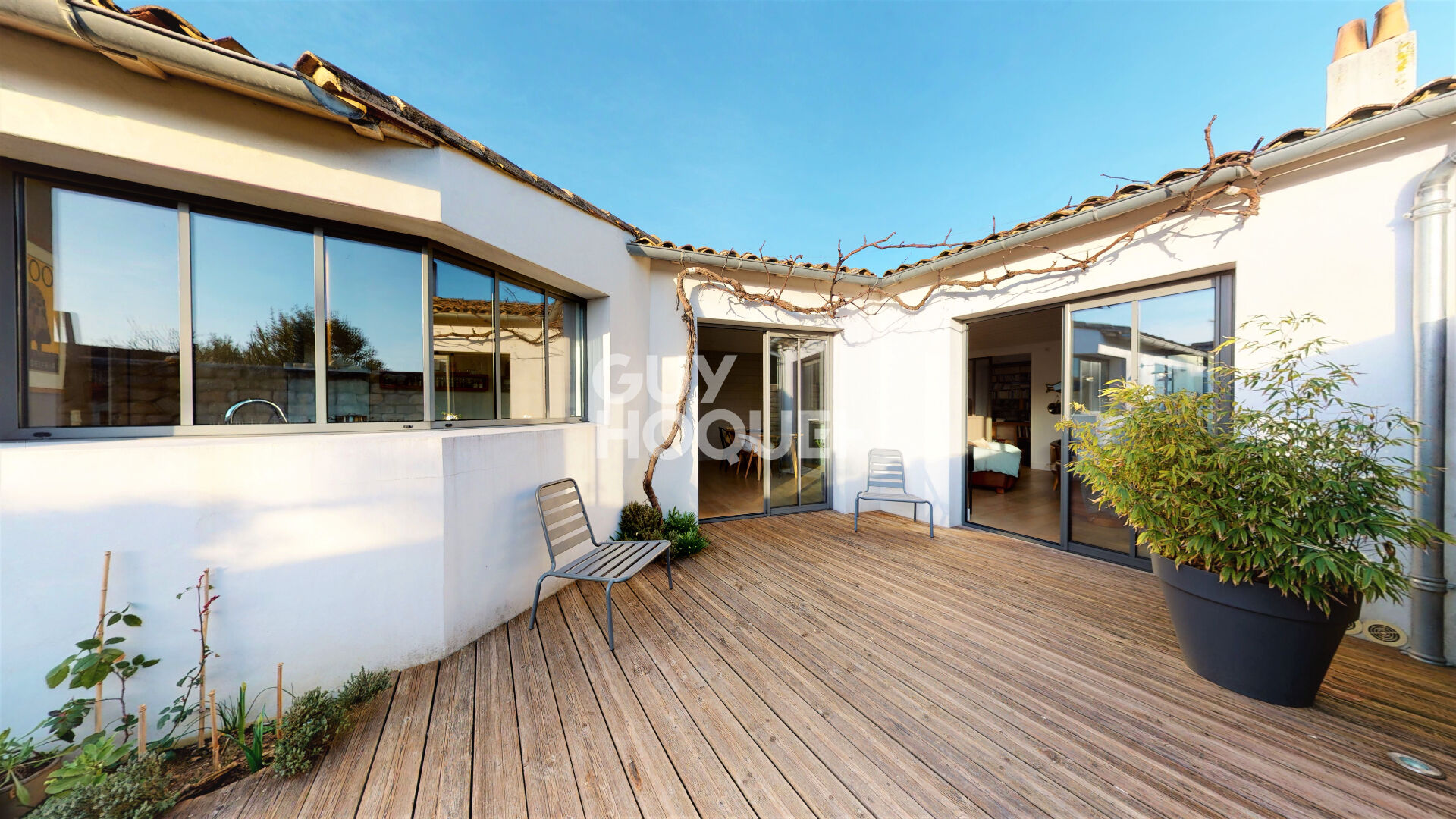 COUP DE COEUR  pour cette maison à SAINTE MARIE DE RE