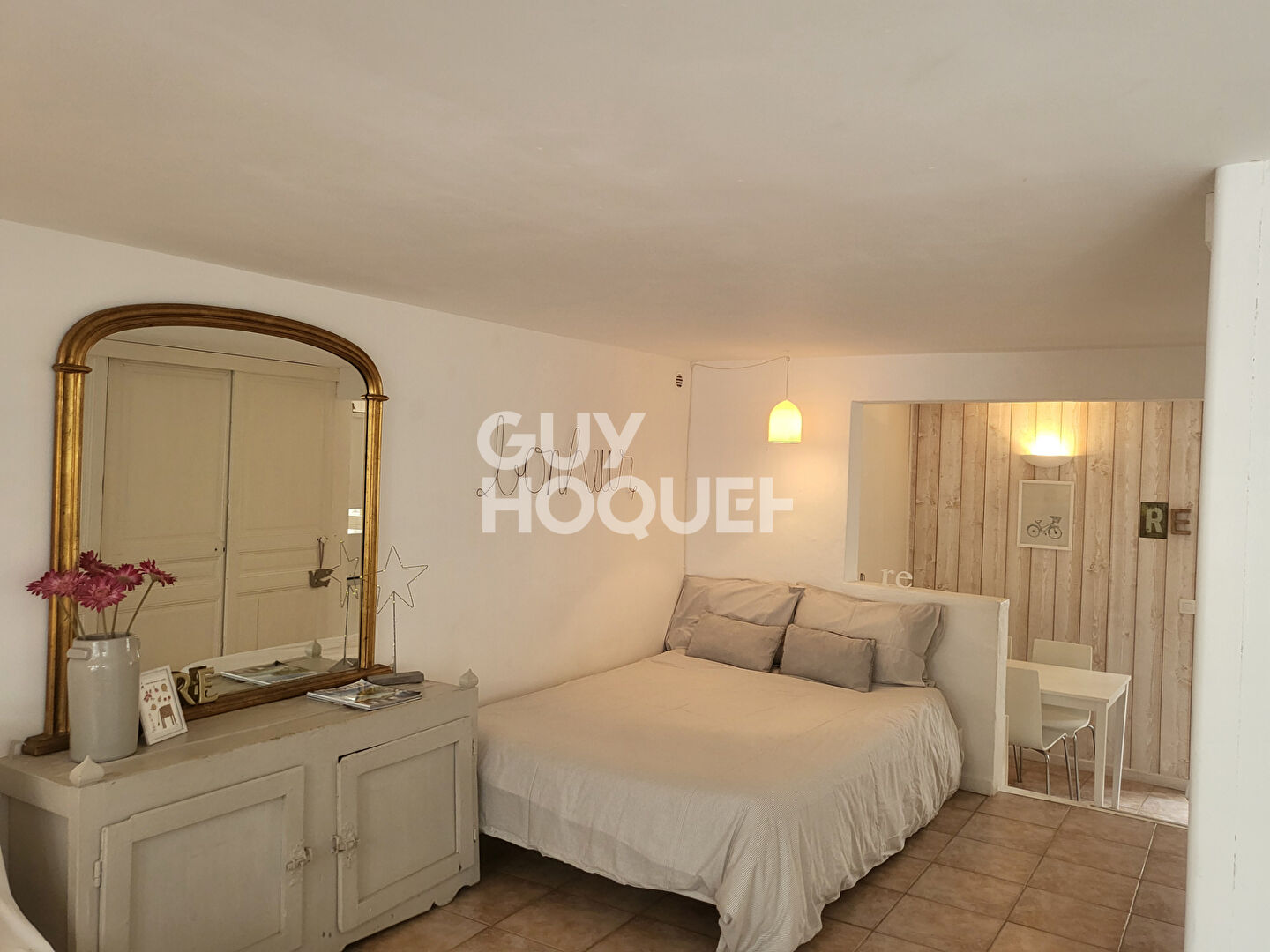 Appartement T1 à vendre au centre de La Flotte - Réf. 2846