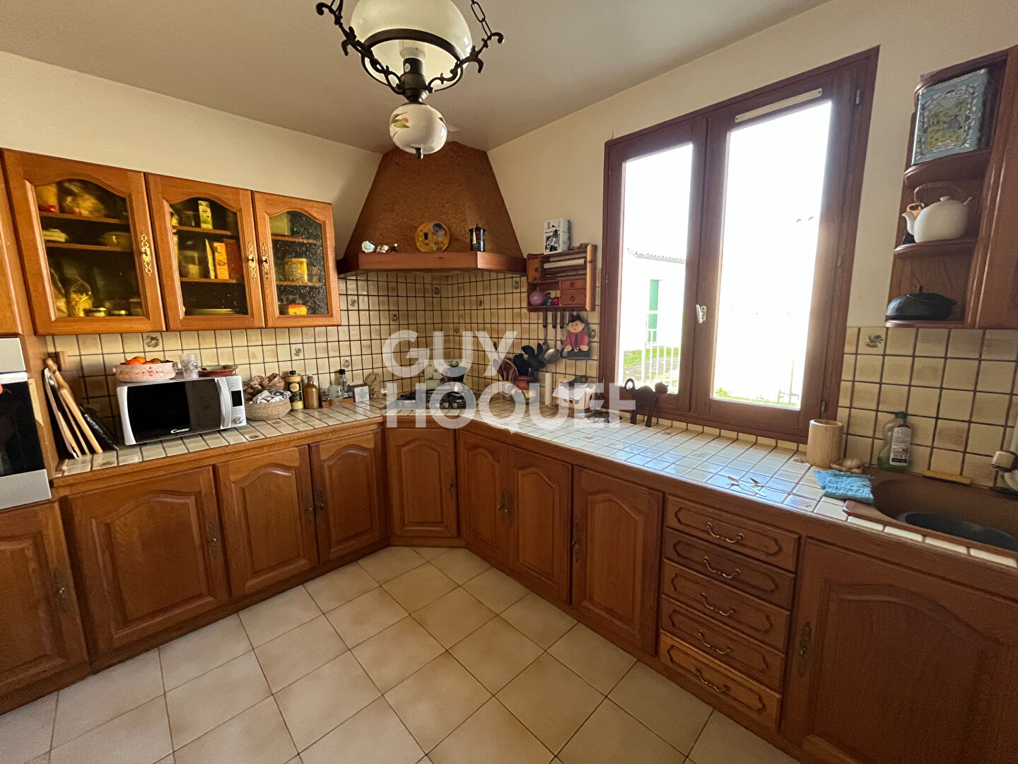 Maison  au  coeur du village de la Flotte