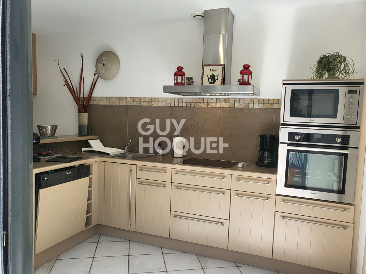 Bien rare au coeur du village!!!