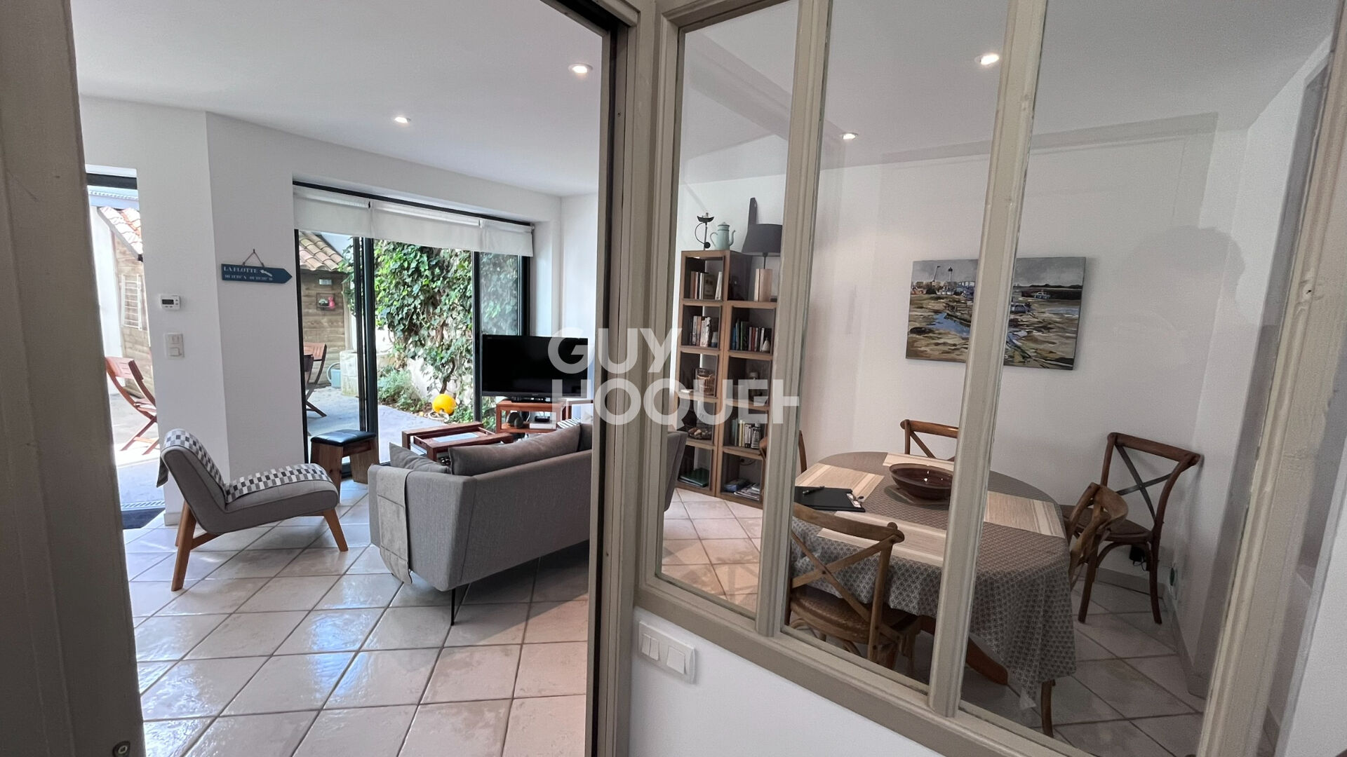 Bien rare au coeur du village!!!