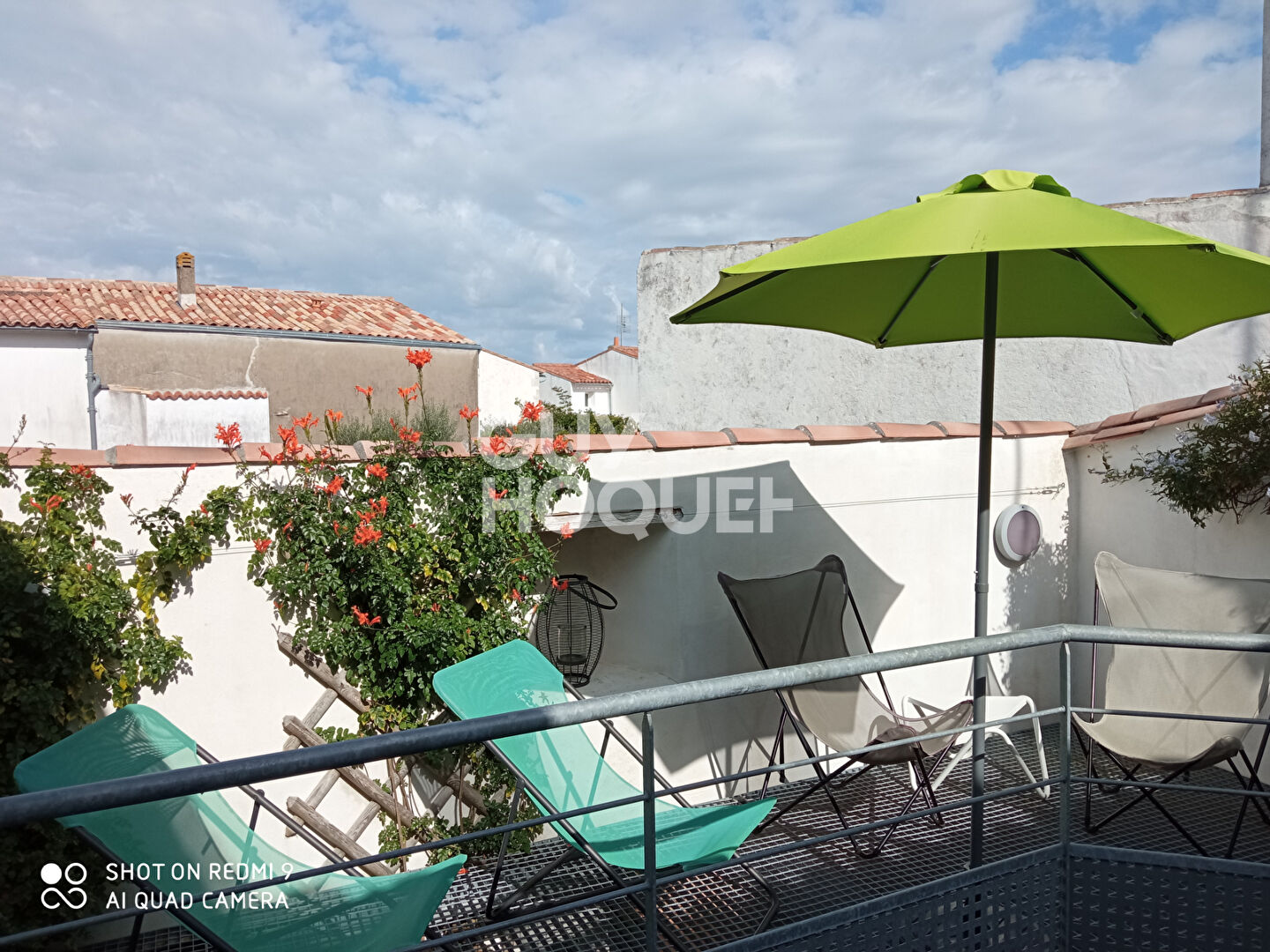 Bien rare au coeur du village!!!