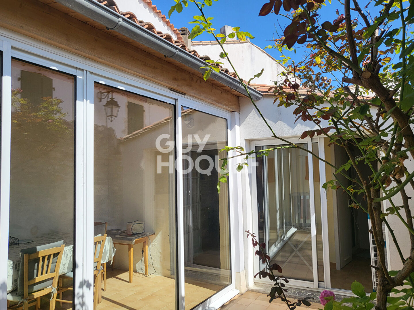 Maison à vendre à LA FLOTTE au coeur du village