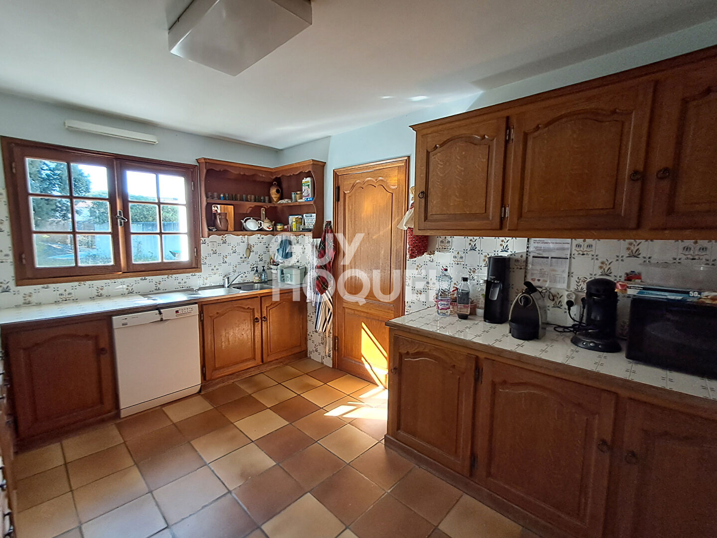 Maison à vendre à La Flotte - 5 pièces, piscine, grand terrain