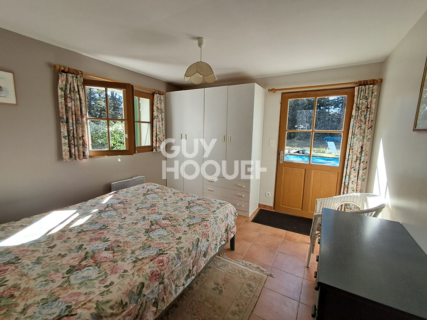 Maison à vendre à La Flotte - 5 pièces, piscine, grand terrain
