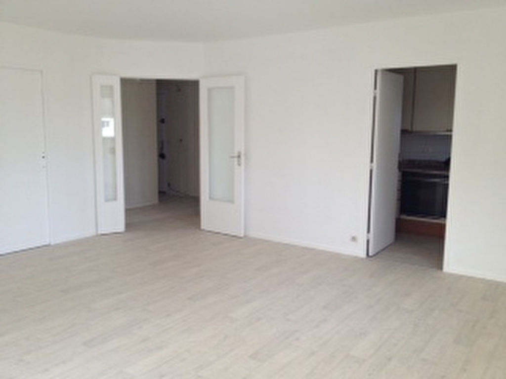 Appartement Emerainville 4 pièce(s) 92.67 m2